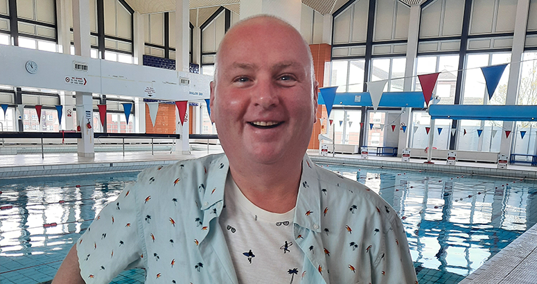Paul Cowan visiting his local pool for swimming classes to improve his mental health